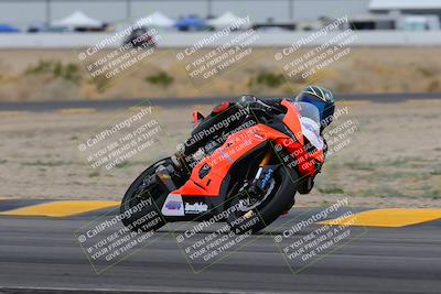 media/Jan-14-2023-SoCal Trackdays (Sat) [[497694156f]]/Turn 4 Set 2 (1030am)/